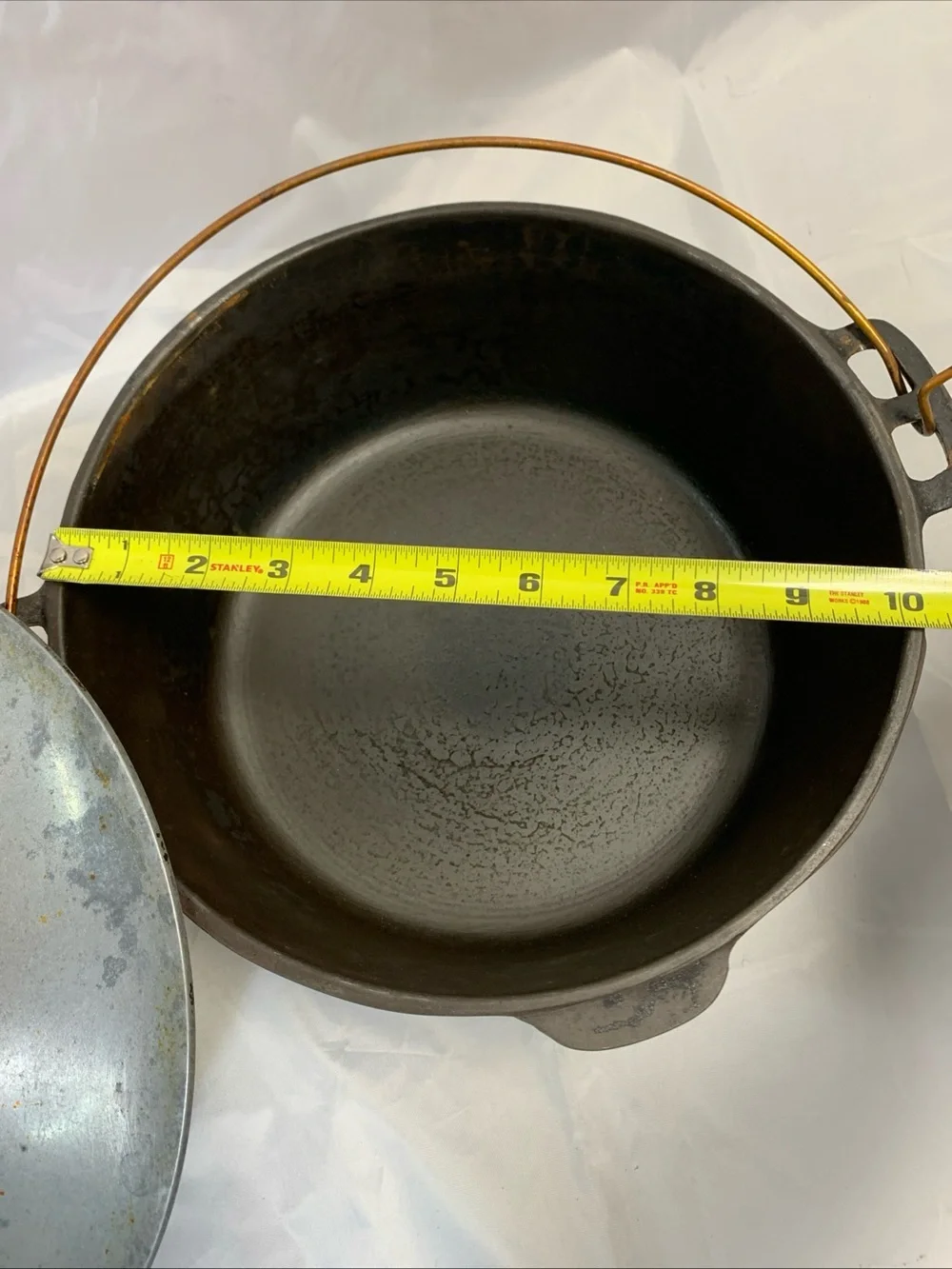 VTG WAGNER WARE SIDNEY O 1268 C CAST IRON DUTCH OVEN + LID BAIL HANDLE 1924 - 35